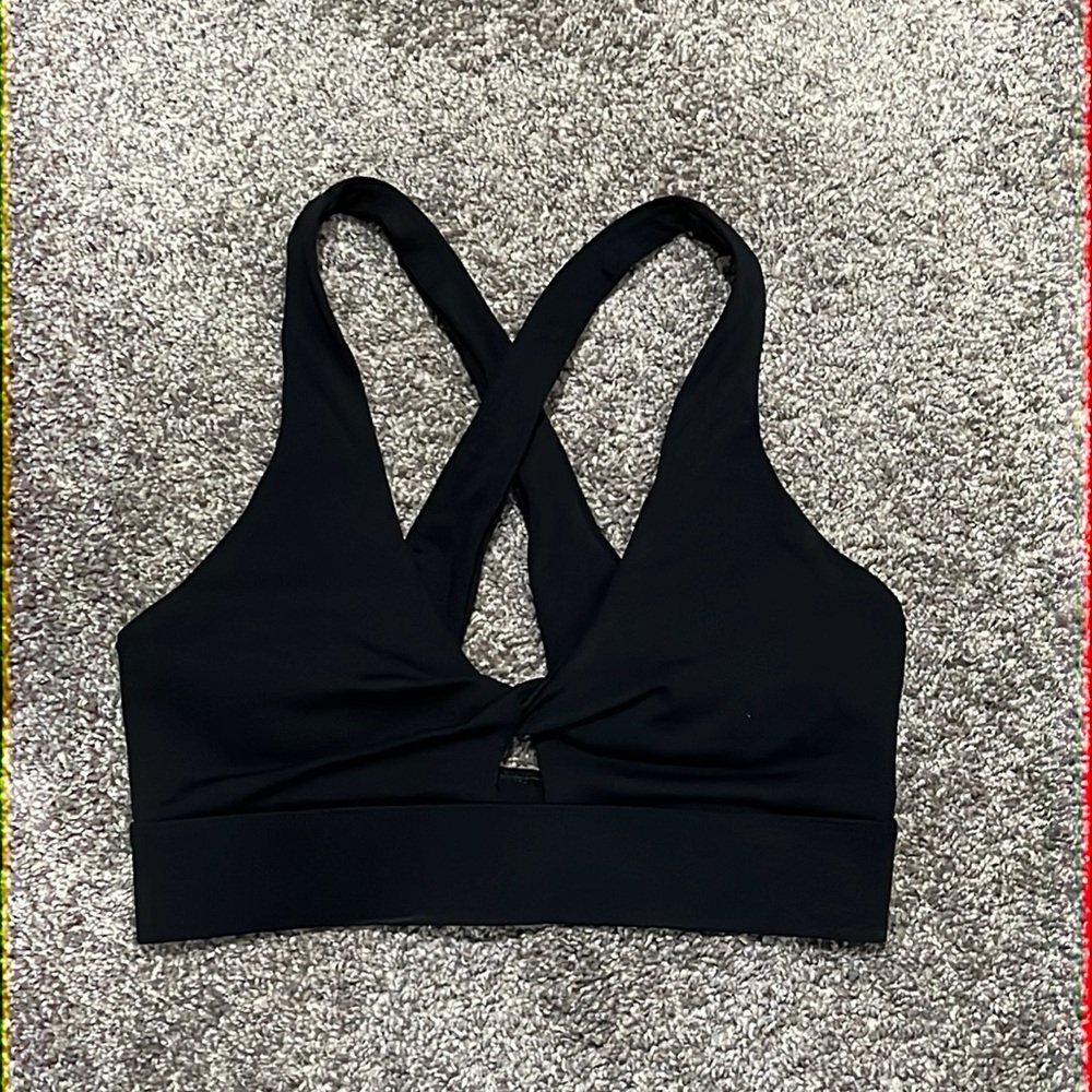 Fabletics oasis twist bra
